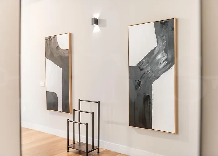 With Picasso Vibes By Rems Málaga